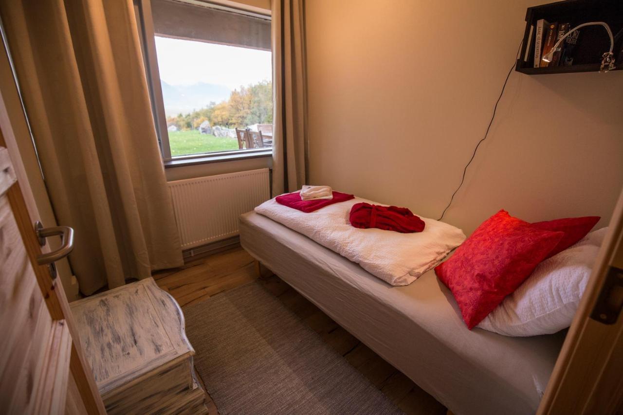 Hestasport Apartment Varmahlíð Exteriör bild